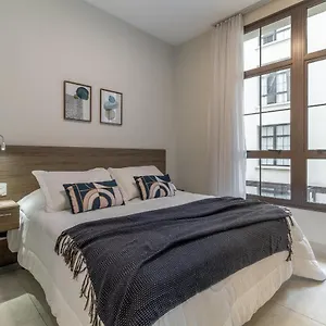 https://jacques-pilon-residence.topsaopaulohotels.com